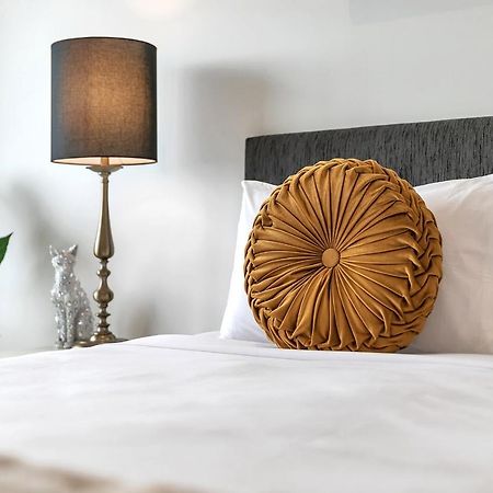 Corporate Gem + Rooftop Pool & Spa 奥克兰 外观 照片